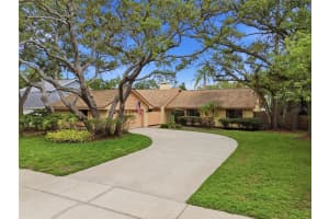 12008 NICKLAUS CIRCLE, TAMPA, FL 33624 - MLS#MFRTB8515155