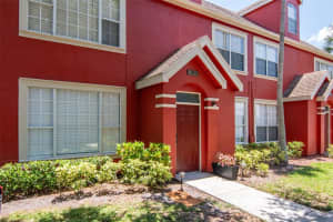 9130 LAKE CHASE ISLAND WAY, TAMPA, FL 33626 - MLS#MFRTB8515159