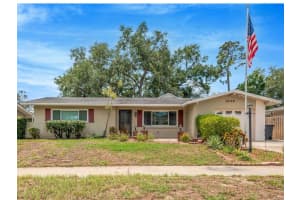 1649 Arbor Dr, CLEARWATER