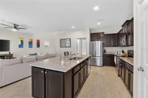 6207 MAGNOLIA PARK BLVD, RIVERVIEW, FL 33578 - MLS#MFRTB8515217