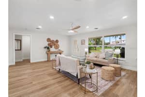 9911 ROYAL PALM DRIVE, BRADENTON, FL 34210 - MLS#MFRTB8515238