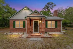 824 9TH AVENUE, GAINESVILLE, FL 32601 - MLS#MFRTB8515312