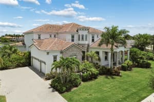 823 MANNS HARBOR DRIVE, APOLLO BEACH, FL 33572 - MLS#MFRTB8515336