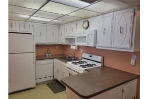 9950 62ND TERRACE, ST PETERSBURG, FL 33708 - MLS#MFRTB8515338