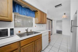 8528 HEATHER BOULEVARD, WEEKI WACHEE, FL 34613 - MLS#MFRTB8515361