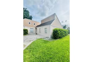 17708 Rivendel Rd, LUTZ