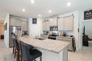 12401 SHINING WILLOW STREET, RIVERVIEW, FL 33579 - MLS#MFRTB8515510