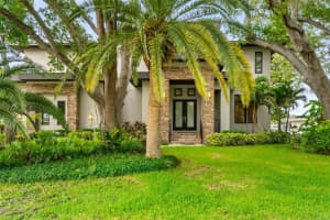 4905 SPRING LAKE DRIVE, TAMPA, FL 33629 - MLS#MFRTB8515550
