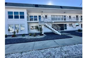 1221 Drew St #d9, CLEARWATER
