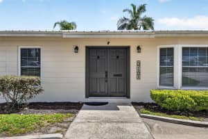 37121 MERIDIAN AVENUE, DADE CITY, FL 33525 - MLS#MFRTB8515589