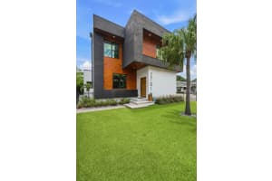 2701 POPLAR AVENUE, TAMPA, FL 33602 - MLS#MFRTB8515646