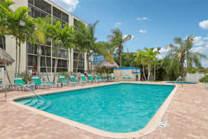 1000 COVE CAY DRIVE, CLEARWATER, FL 33760 - MLS#MFRTB8515688