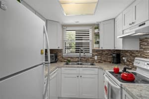 4101 PASSPORT LANE, NEW PORT RICHEY, FL 34653 - MLS#MFRTB8515717