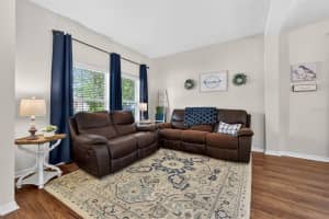 9634 OAK GLADE AVENUE, TAMPA, FL 33647 - MLS#MFRTB8515765