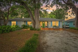818 WILKIE STREET, DUNEDIN, FL 34698 - MLS#MFRTB8515771