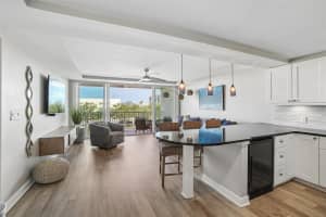 223 ISLAND WAY, CLEARWATER BEACH, FL 33767 - MLS#MFRTB8515778