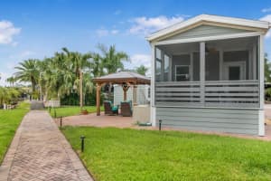 6820 AMANDA VISTA CIRCLE, LAND O LAKES, FL 34637 - MLS#MFRTB8515783