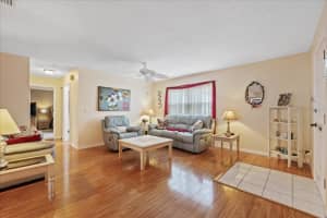 8073 BRENTWOOD ROAD, SEMINOLE, FL 33777 - MLS#MFRTB8515853