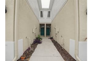 10942 VERAWOOD DRIVE, RIVERVIEW, FL 33579 - MLS#MFRTB8515857