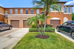 1048 TULLAMORE DRIVE, WESLEY CHAPEL, FL 33543 - MLS#MFRTB8515911