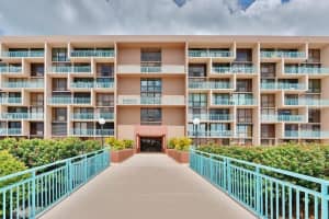 1 KEY CAPRI #302E, TREASURE ISLAND, FL 33706 - MLS#MFRTB8516002