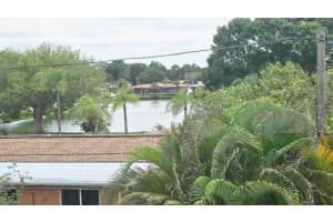 9815 47TH AVENUE, ST PETERSBURG, FL 33708 - MLS#MFRTB8516068