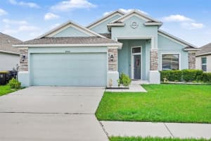 8260 CAMPBELL CROSSING WAY, LAKELAND, FL 33810 - MLS#MFRTB8516075