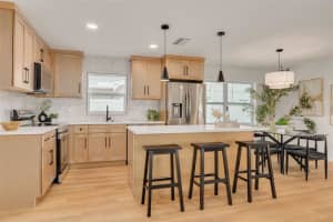 2070 55TH STREET, ST PETERSBURG, FL 33710 - MLS#MFRTB8516092