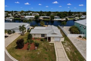 803 Leisey Cir, RUSKIN