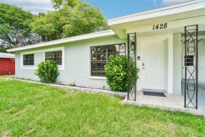 1428 PARKWOOD STREET, CLEARWATER, FL 33755 - MLS#MFRTB8516129