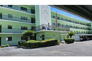 5920 80TH STREET, ST PETERSBURG, FL 33709 - MLS#MFRTB8516172