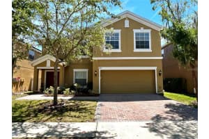 8848 Cameron Crest Dr, TAMPA