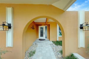 4119 CROSSWATER DRIVE, TAMPA, FL 33615 - MLS#MFRTB8516278