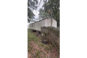 1935 MEADOW OAK CIRCLE, AUBURNDALE, FL 33823 - MLS#MFRTB8516301