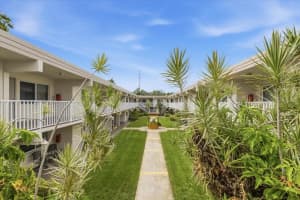 6700 1ST AVENUE, ST PETERSBURG, FL 33707 - MLS#MFRTB8516380