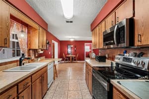 38619 TRELLIS AVENUE, ZEPHYRHILLS, FL 33540 - MLS#MFRTB8516390