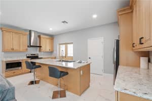3225 LAUREL AVENUE, CLEARWATER, FL 33762 - MLS#MFRTB8516408