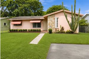 3121 72ND WAY, HOLLYWOOD, FL 33024 - MLS#MFRTB8516498