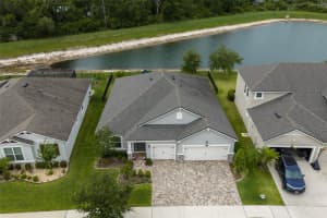 11527 CEDAR VALLEY DRIVE, RIVERVIEW, FL 33569 - MLS#MFRTB8516788