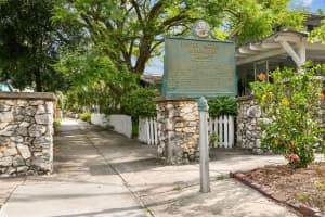 711 BUNGALOW TERRACE, TAMPA, FL 33606 - MLS#MFRTB8516812