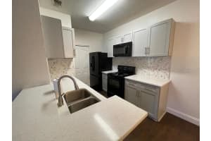 5821 LEGACY CRESCENT PLACE, RIVERVIEW, FL 33578 - MLS#MFRTB8516854