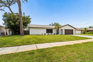 12076 92ND WAY, LARGO, FL 33773 - MLS#MFRTB8516889