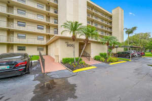 900 COVE CAY DRIVE, CLEARWATER, FL 33760 - MLS#MFRTB8516894