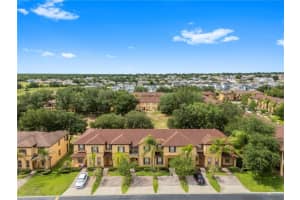 3725 Calabria Ave, DAVENPORT