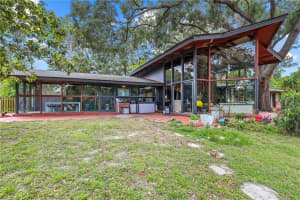 10134 WHITE TROUT LANE, TAMPA, FL 33618 - MLS#MFRTB8516965