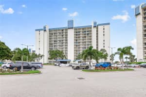 9425 BLIND PASS ROAD, ST PETE BEACH, FL 33706 - MLS#MFRTB8517002