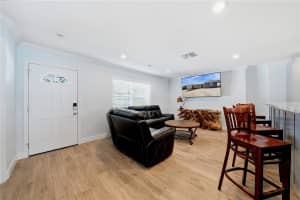 103 6TH STREET, RUSKIN, FL 33570 - MLS#MFRTB8517160