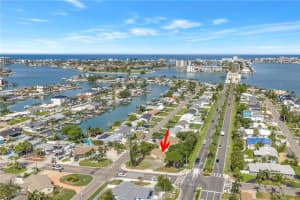 7901 CAUSEWAY BOULEVARD, ST PETERSBURG, FL 33707 - MLS#MFRTB8517212