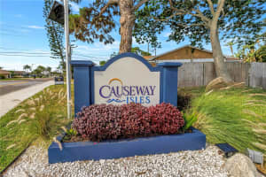 7901 CAUSEWAY BOULEVARD, ST PETERSBURG, FL 33707 - MLS#MFRTB8517212