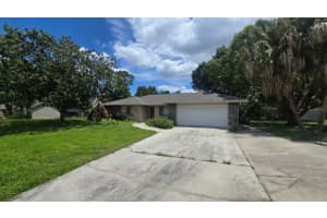 35208 Dolphin Lake Dr, ZEPHYRHILLS 35208 Dolphin Lake Dr, ZEPHYRHILLS